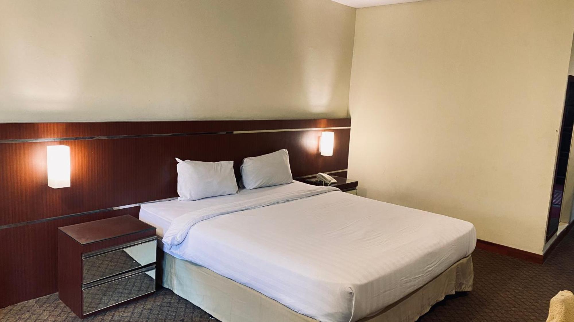 Mas Graha Hotel Pekanbaru Eksteriør billede